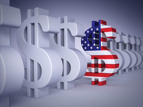 Dollar Defies Increasing Rate Cut Expectations, Gains Ground on Risk-Off Sentiment