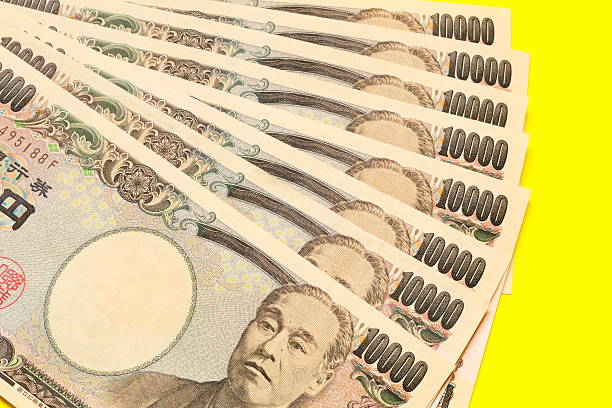 Yen Slightly Firmer on Wage Growth Prospects, Dollar Rally Capped